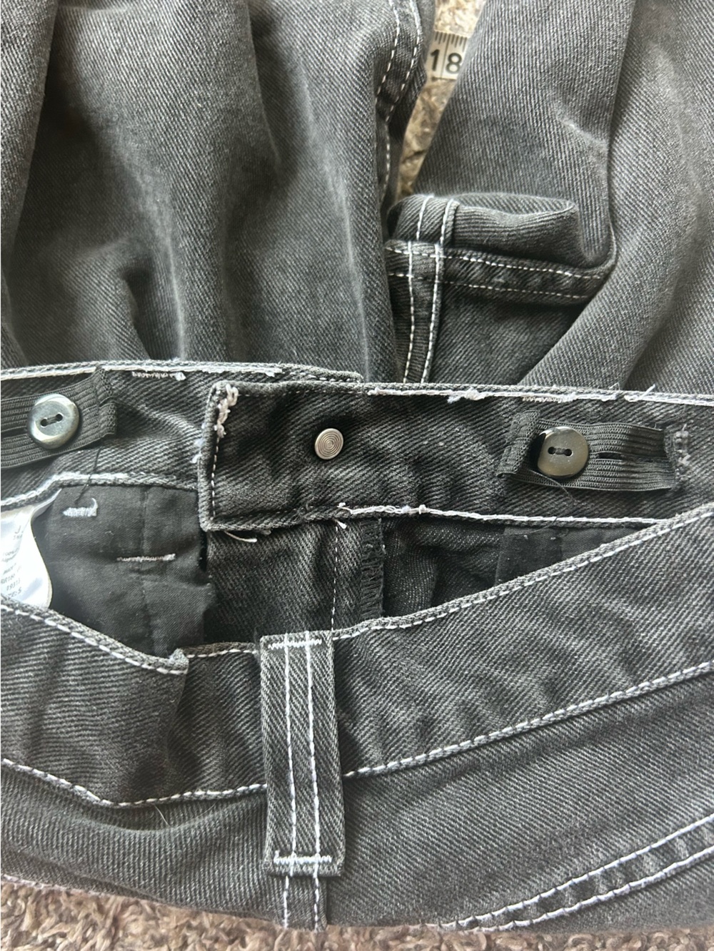 J. Galt Shanghai Faded Black Carpenter Jeans w/white stitching Size Small - Picture 6 of 11